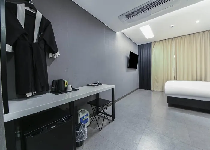 Hotel Zam 101 3*
