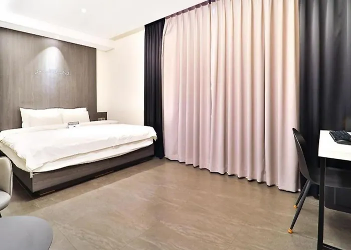Zam 101 Hotel