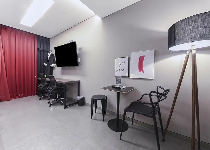 Hotel Zam 101