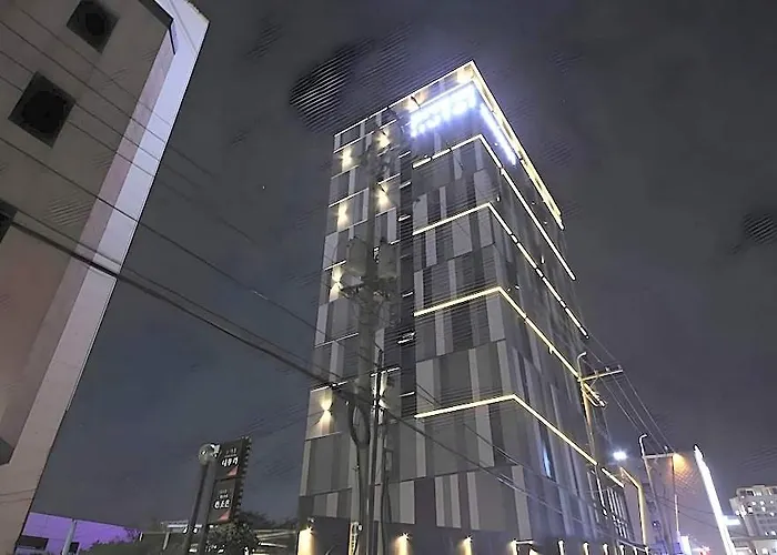 Hotel Zam 101